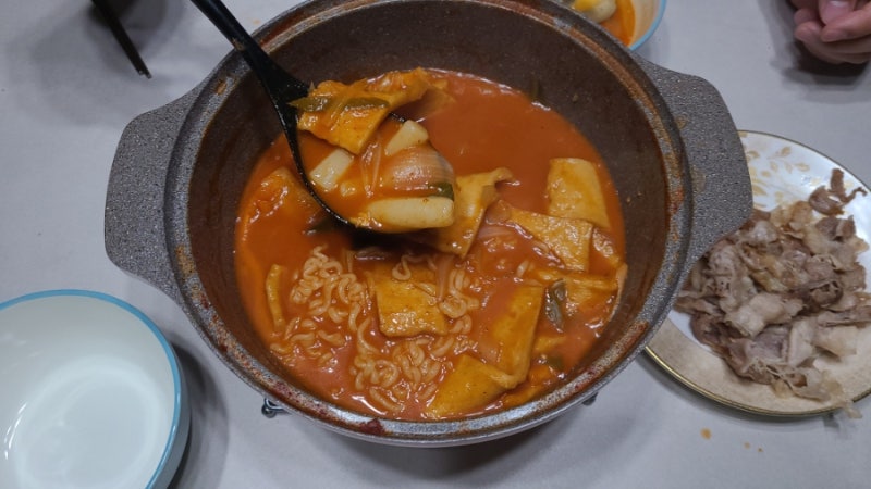 이지한끼떡볶이밀키트추천, 실온보관이라 더 만족한 간편식추천 후기