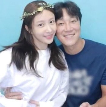 "진짜 속사정은 이것 때문?" 하니 양재웅 결혼 연기 3년 만에 나타나더니...안희연 왜?