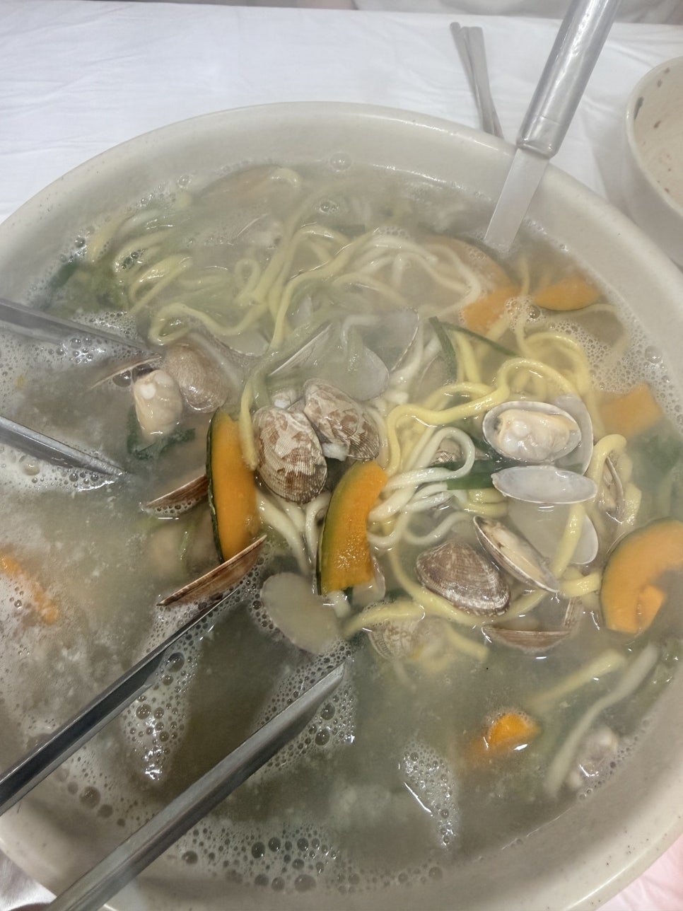 옛날보리밥삼색칼국수 사진 6