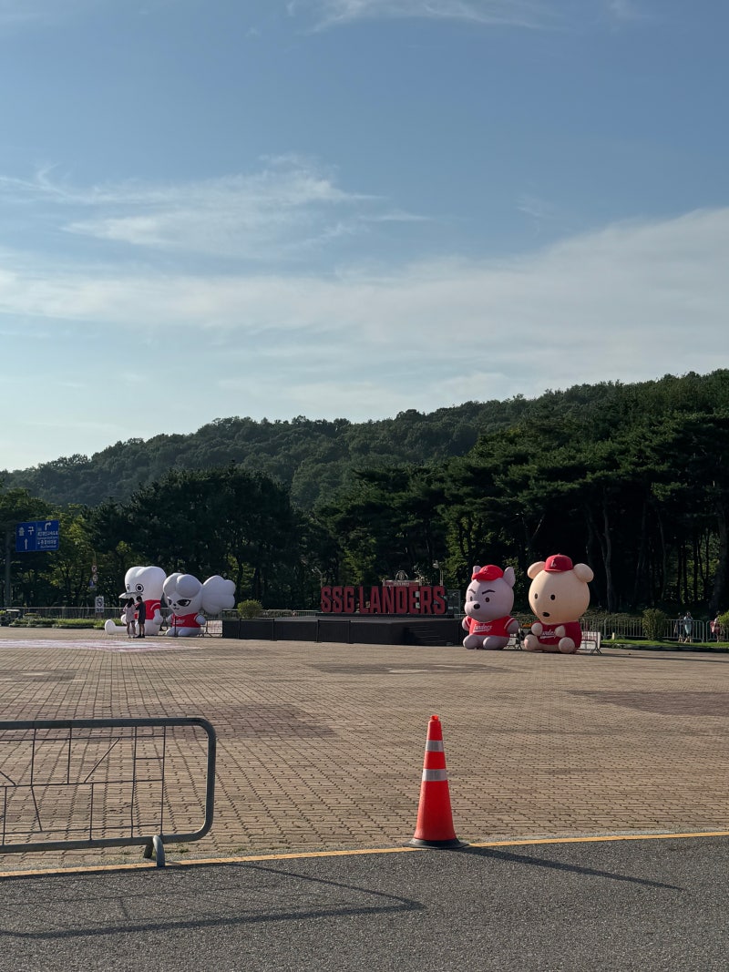 2026.07.24 문학경기장 SSG 랜더스필드 피코크테이블석 후기