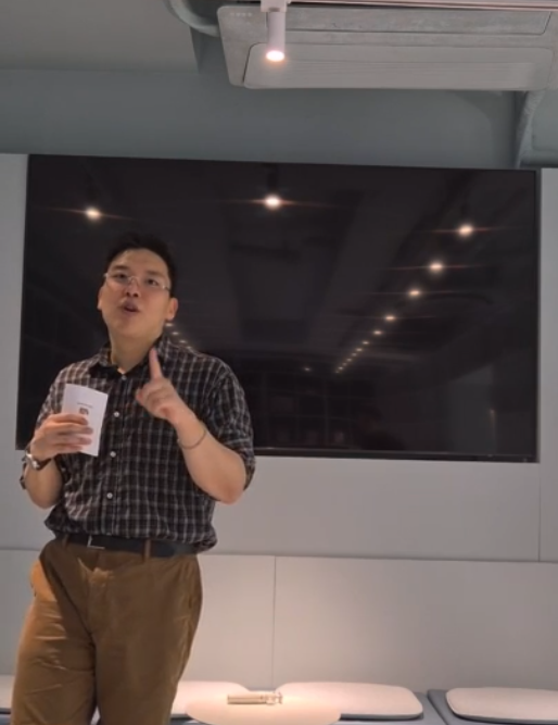 애니섬만화학원 사진 6
