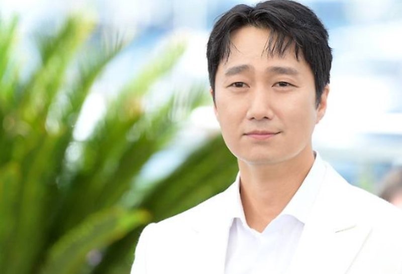 "톱스타가 사귀자고 해도 안 만난다"던 박해일, 끝까지 한 사람만 바라본 이유