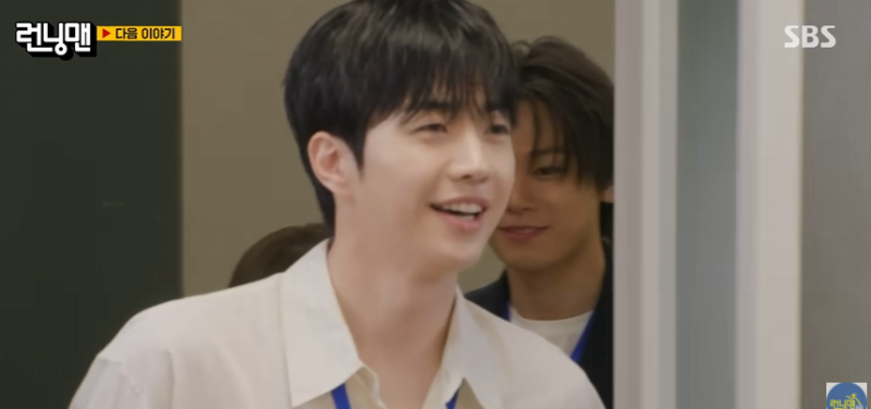 [런닝맨] 강훈 지예은 러브라인 재조명? "철저히 이용당했다" 폭발한 사내연애 토론 현장
