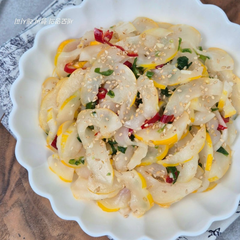 참외장아찌 레시피 만드는 법 참외장아찌무침 만들기 여름 밑반찬 종류