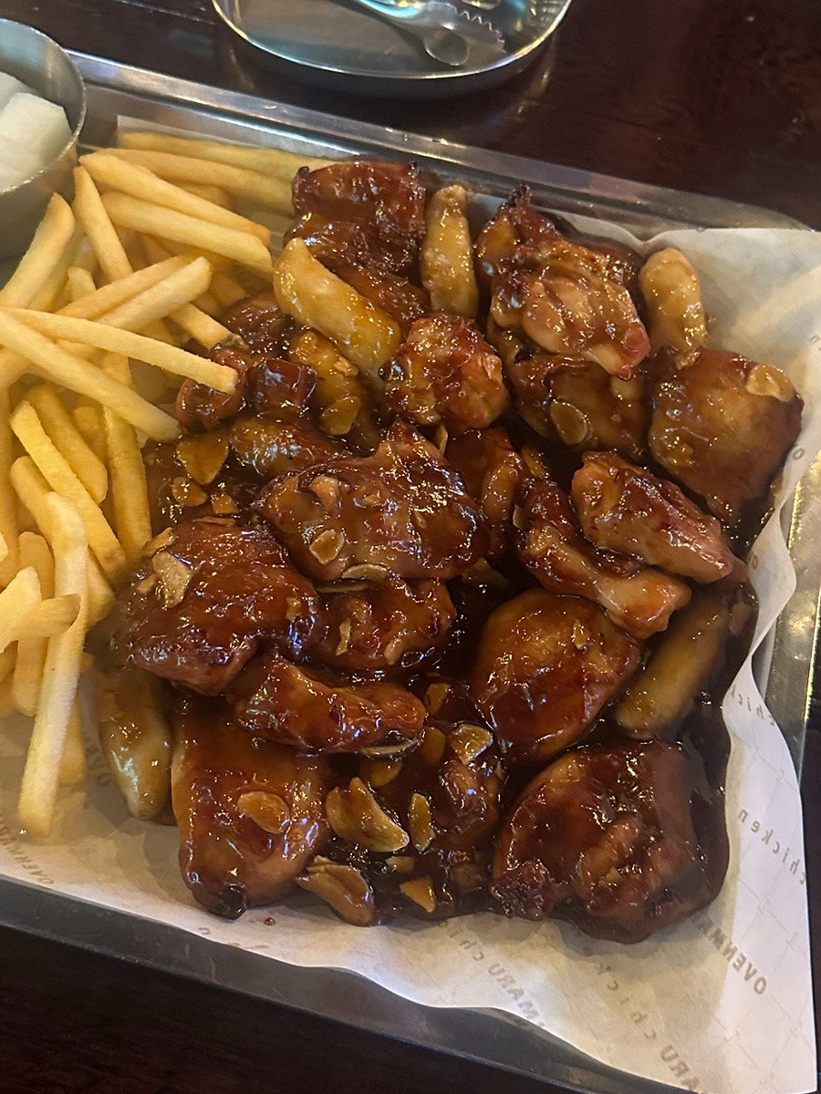 오븐마루치킨 수원율전점 사진 5