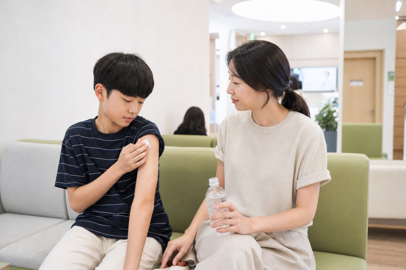 사람유두종바이러스 HPV 예방접종, 중학생 남자아이도 맞아야 할까?