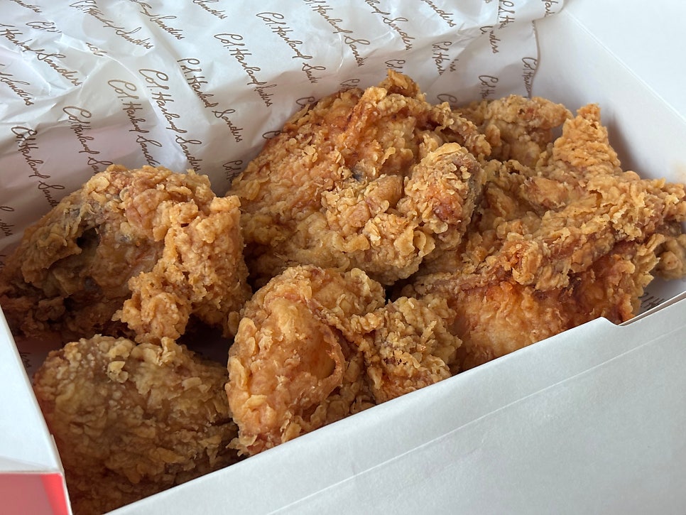 KFC 용인명지DT점 사진 3