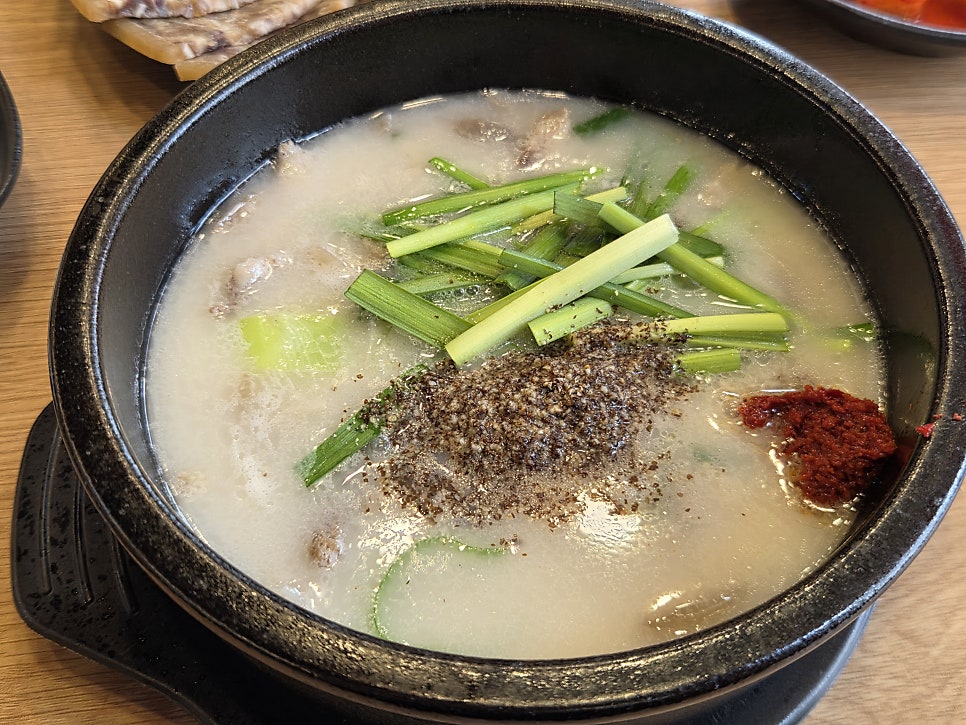 용길이네국밥집 화성병점점 사진 5