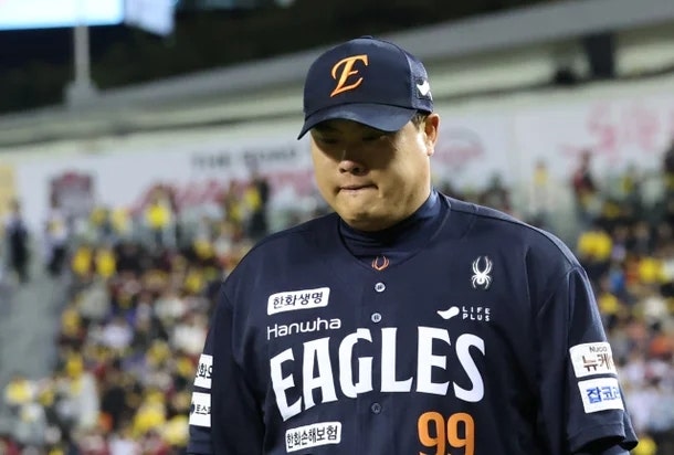 "제구가 왜 이러나" 한화 에이스 류현진의 충격적인 조기 강판! 이건 진짜 예상 못했습니다..
