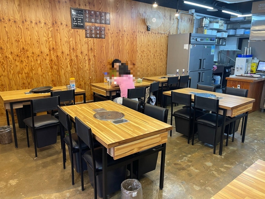 정직한우정육식당 사진 4
