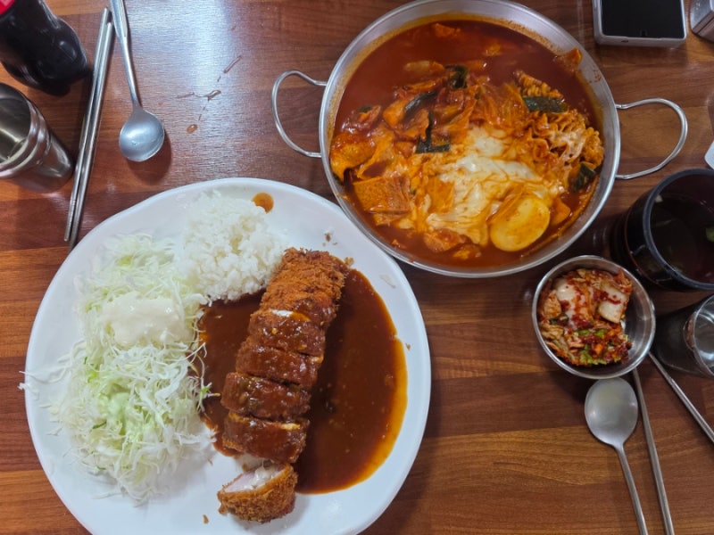 대구 서문시장 맛집 함지박 치즈돈까스 치즈떡볶이, 점심 웨이팅 전에 다녀온 후기