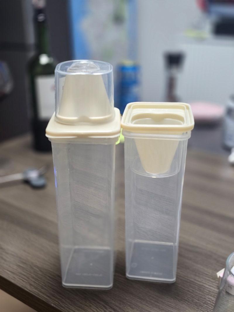 쌀보관통 추천, 계량형 모다리빙 잡곡통으로 냉장고정리