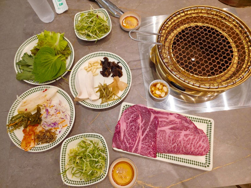 [창원 진해 맛집] 추천! 진해 고기집 소고기/창원 한우 맛집~금송아지, 무한리필 솔직 리뷰 후....