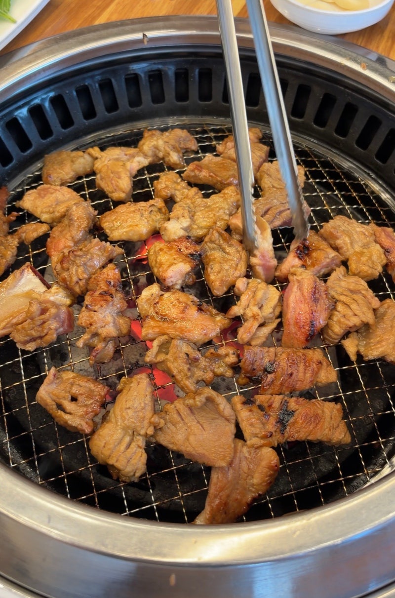 대전 한밭수목원 맛집 찾는다면? 솔가숯불갈비 대전직영점