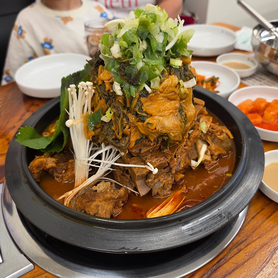 청년감자탕 안산단원점 사진 6
