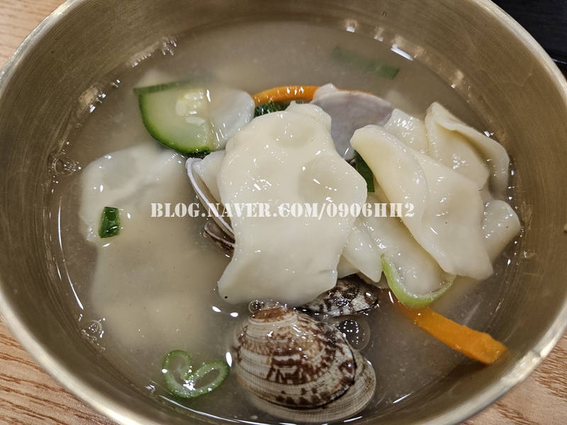 한식온기 롯데몰광교점 사진 6