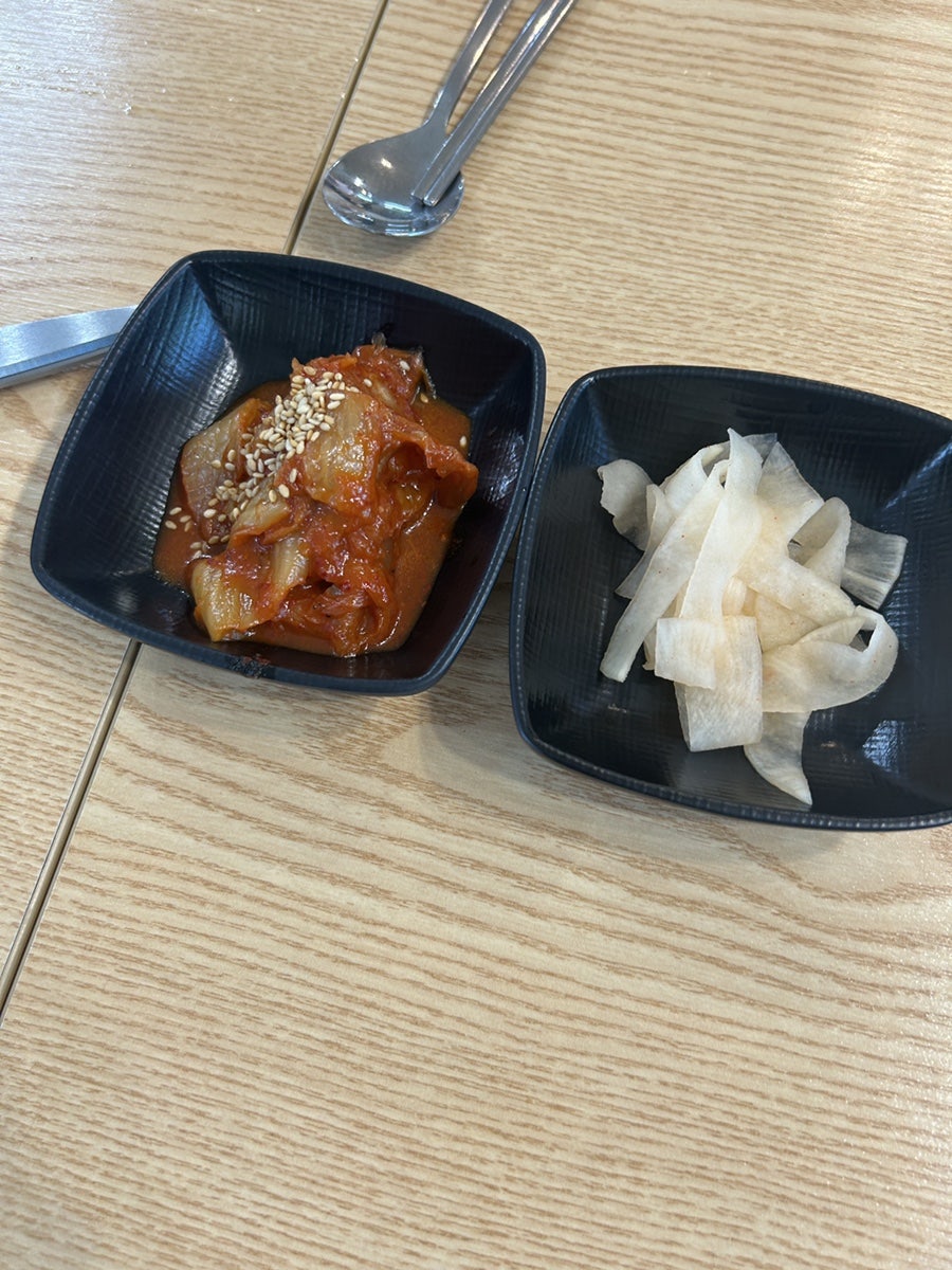바른수제밀면&돈까스 사진 3