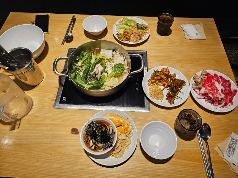 서울 동대문 청량리 【 로운 샤브샤브 + 샐러드바 청량리점 】 소고기 무한리필 샤브샤브 ....