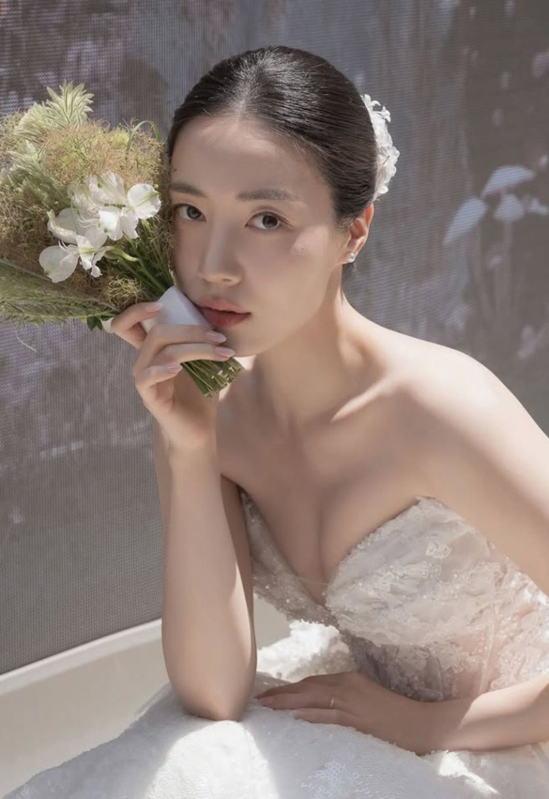 "일주일 만에 -7kg!"... 9월의 신부 류화영이 급할 때 찾는 '두유' 다이어트