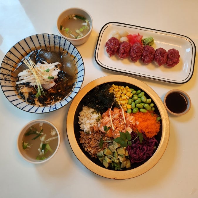 풍무동 맛집 육회바른연어 신메뉴 불닭육회냉쫄면 연어포케 솔직후기