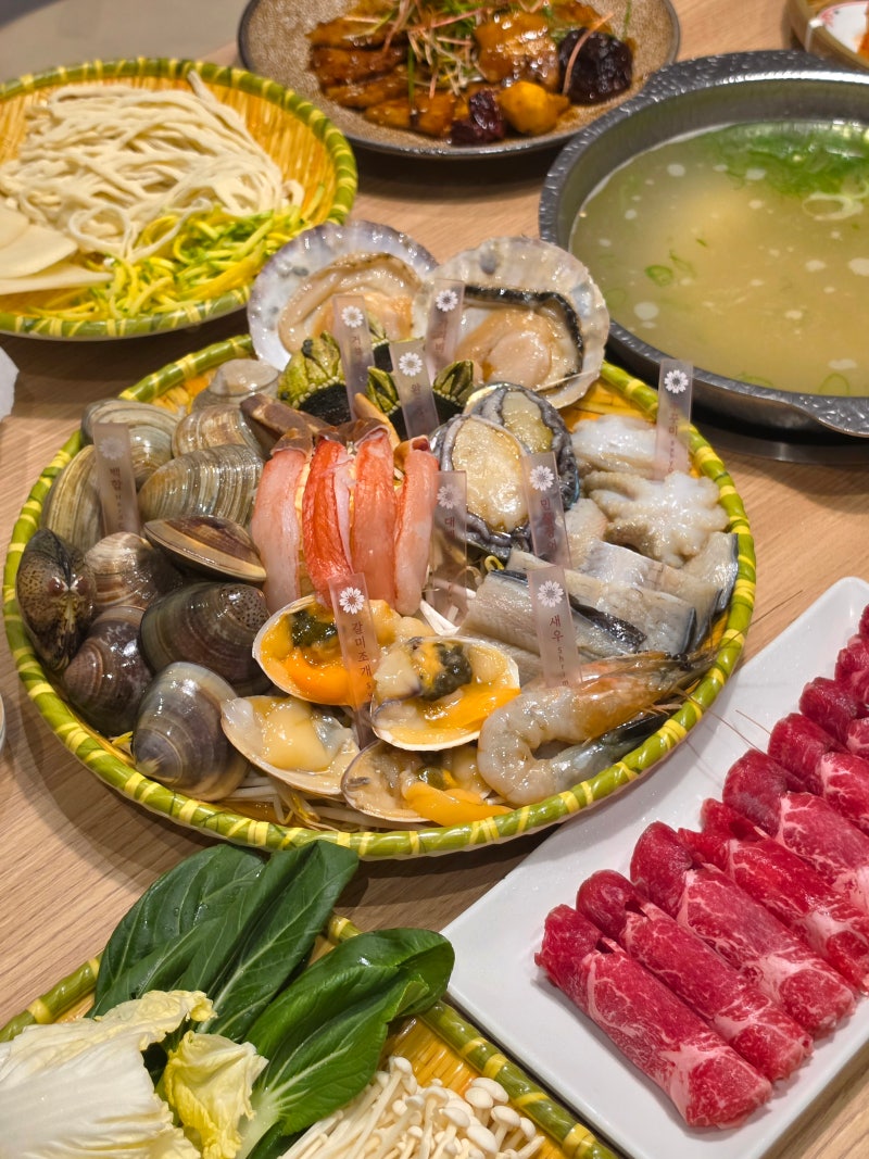 부산 서면 룸식당 한정식 코스모스 생신 환갑 칠순 가족모임 대관 룸코스식당