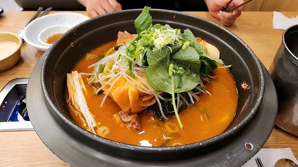 누리마을감자탕 대연점 사진 2