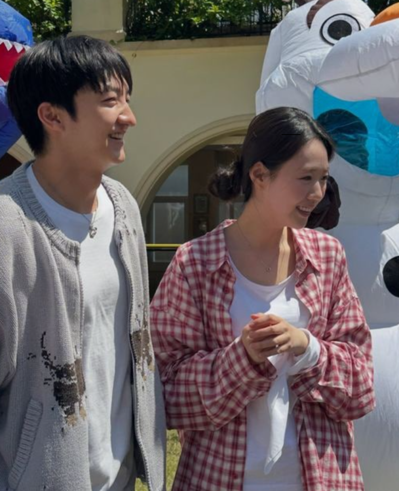 지예은 바타 열애 인정 환승 논란 성지글 이상형 진실 확인