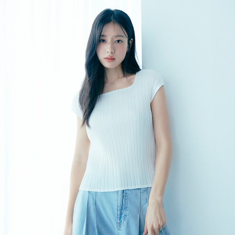 요이츠콜라보 플리츠 스퀘어캡소매 여름데일리룩 완성후기