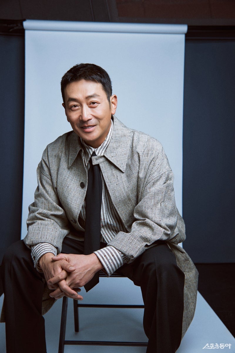 "김용건 아들에서 천만 배우로!" 하정우의 반전 연기 인생 & 100억 대 자산 비하인드