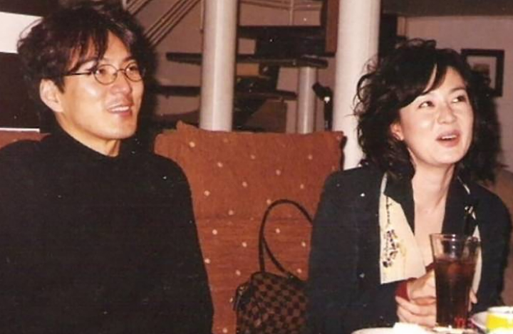 "송일국과 결혼할 줄 알았는데..." 3년 공개연애 끝 결별, 55세에도 미혼인 여배우