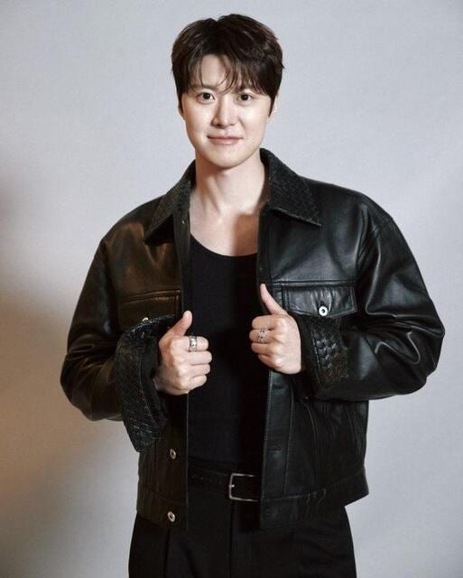 공명, 야구관람 사진부터 한효주와 열애설 불거져도 "'어울린다'는 목소리 많아 만족"