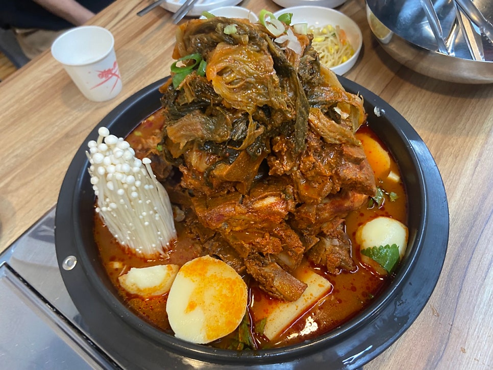 청년감자탕 파주금촌점 사진 6