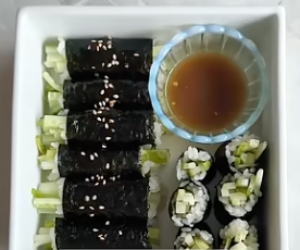 재료 하나로 끝내는 초간단 채썬 오이김밥 레시피와 겨자소스 만들기