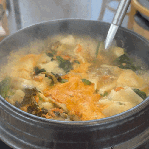 Review of Sigol Hyanggi Gochon Branch in Gimpo: Jeon Hyun-moo's Dried Cabbage Sujebi, Barley Rice, and Parking from "I Live Alone"