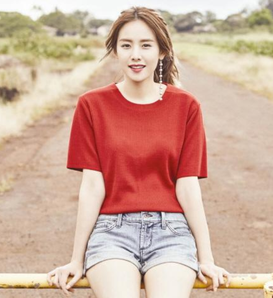 외모만 화제였던 배우? 시간이 흐를수록 평가 달라졌다. 이혼 후 달라진 삶 조윤희 최근 근....