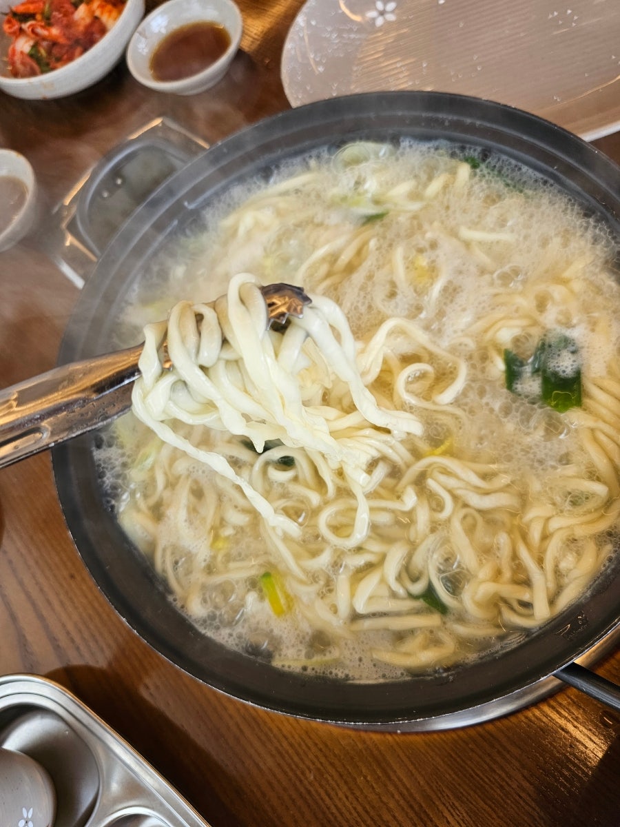 백합칼국수 사진 2