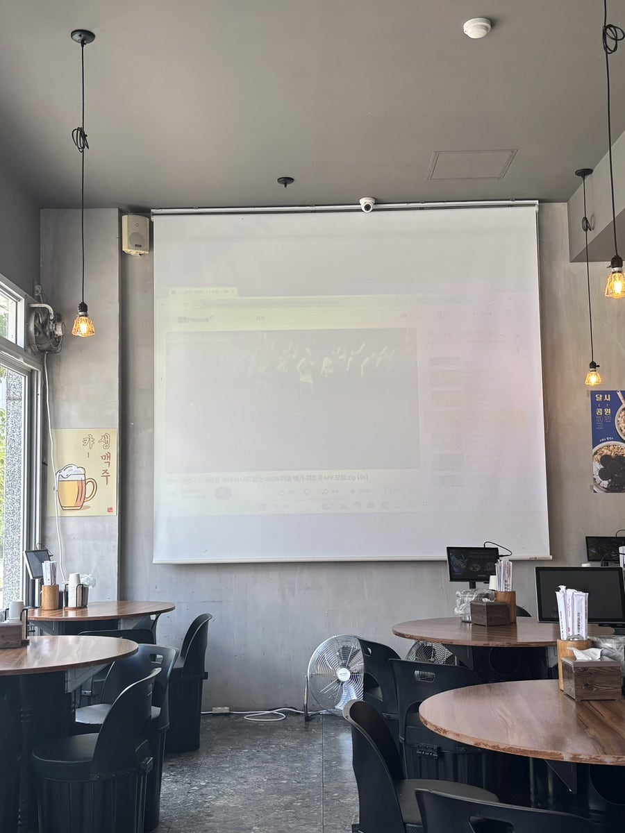 오빠통닭 수완직영점 사진 1