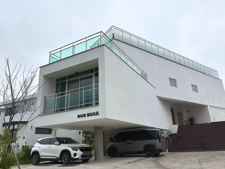 화이트갤러리펜션 사진 2