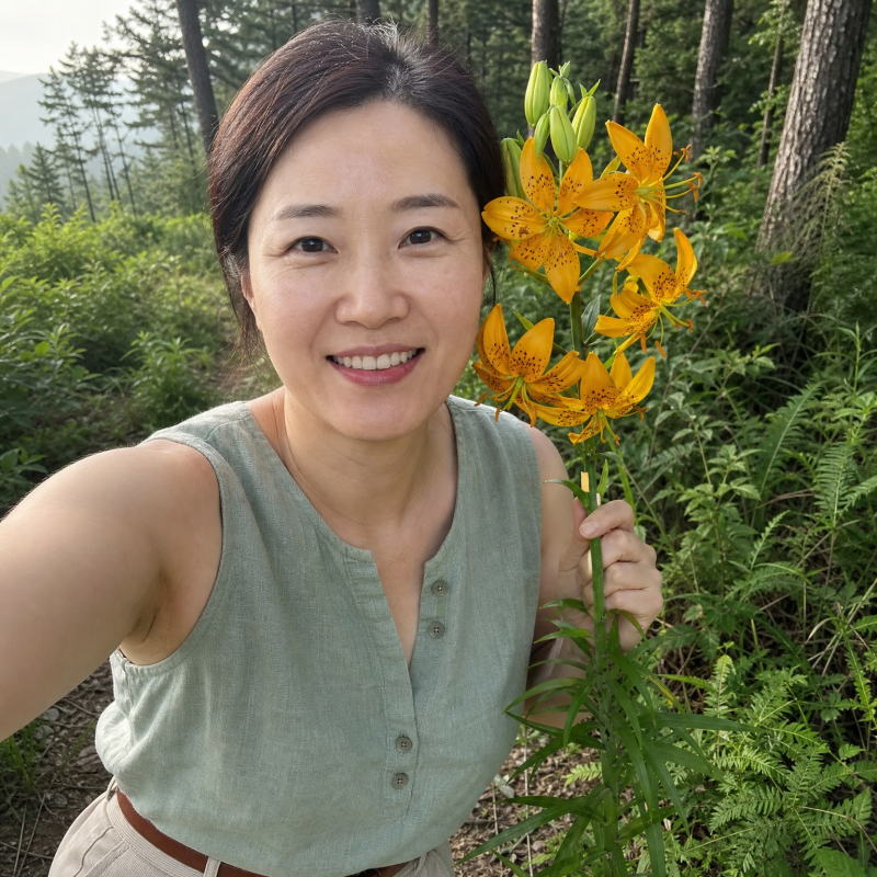 "백합처럼 물 줬더니 구근을 날려버렸어요" 섬말나리 구근 키우기 흙 배합의 비밀