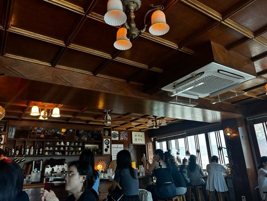 피롤츠 커피하우스 용산점 사진 3