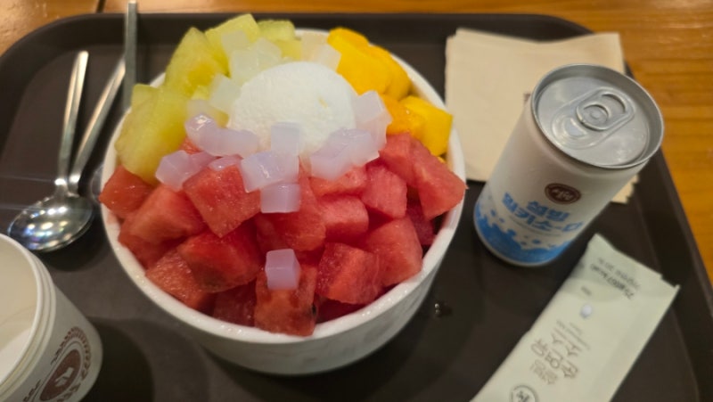 설빙 메뉴추천! 설빙 화채빙수랑 인절미 토스트 먹어본 후기