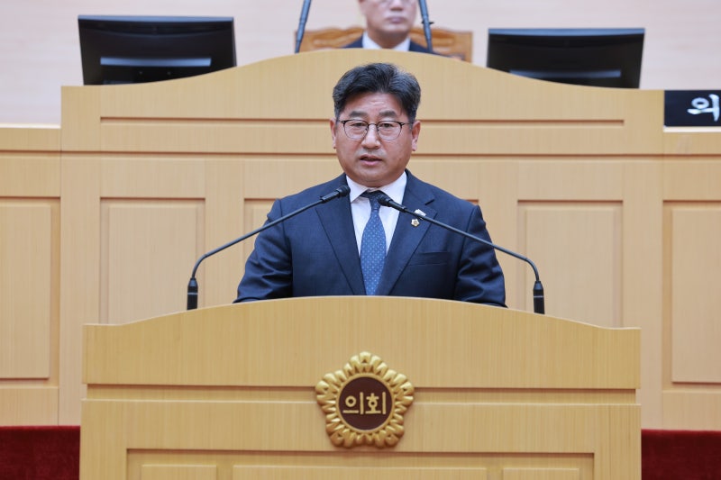 최정훈 의원,제1대 전남광주통합특별시의회 초대 교육위원장/강정일 전남광주통합특별시의....