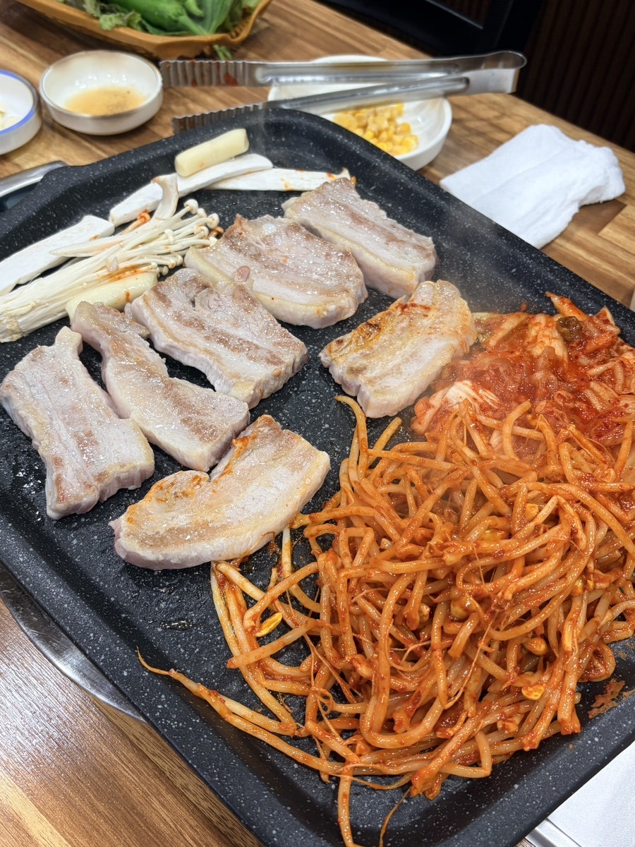 자연석생삼겹살 사진 1