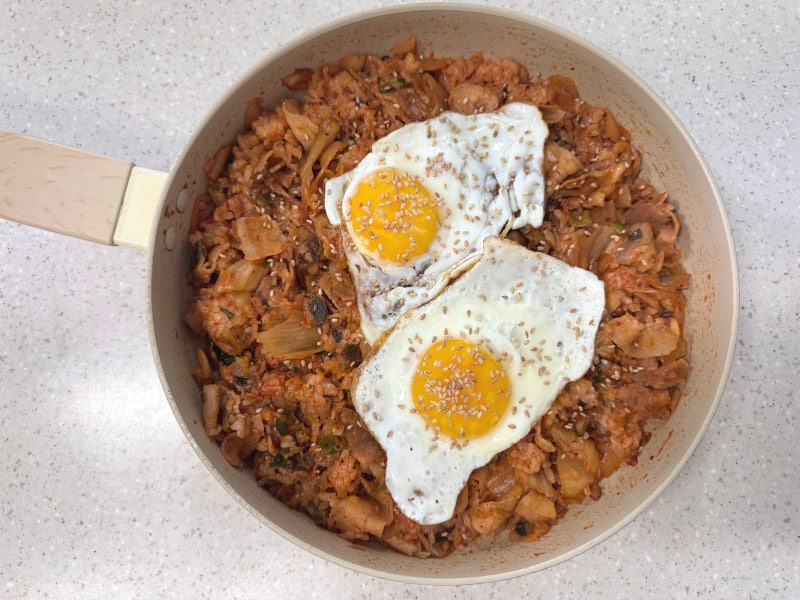 대패삼겹살 김치볶음밥 레시피, 1인분 간단한 한 끼 만들기