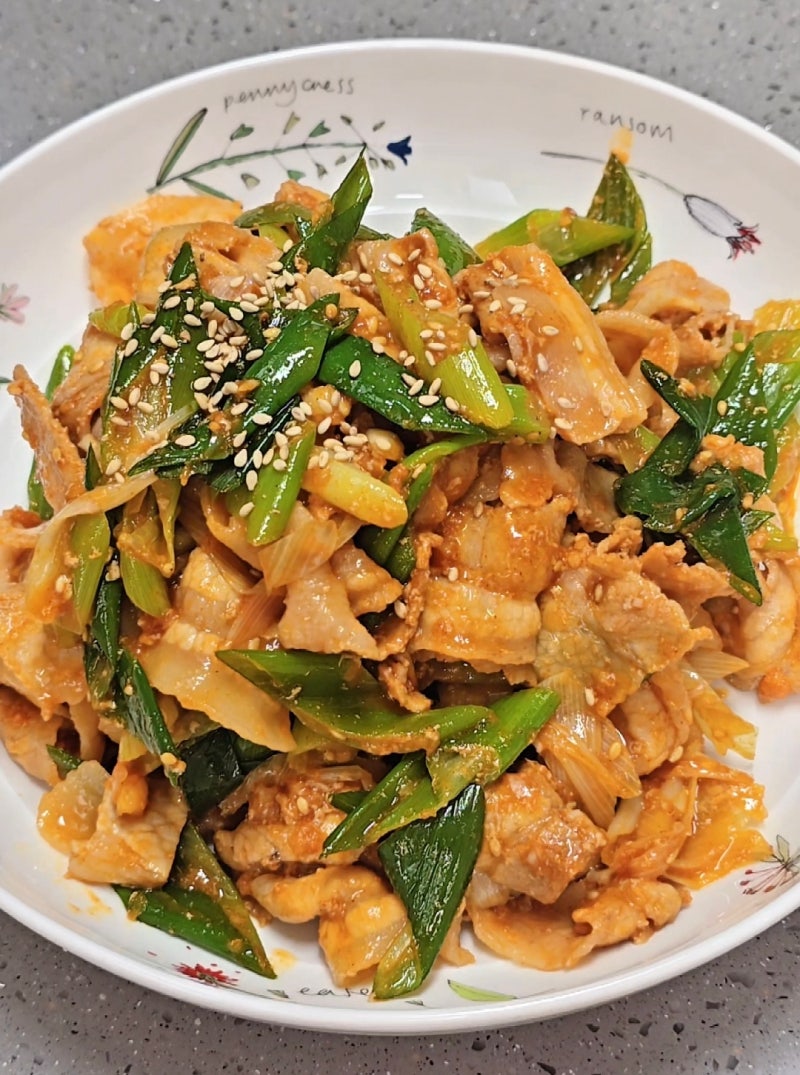 성시경 냉삼파무침_구울 필요 없이 간단 깔끔 레시피