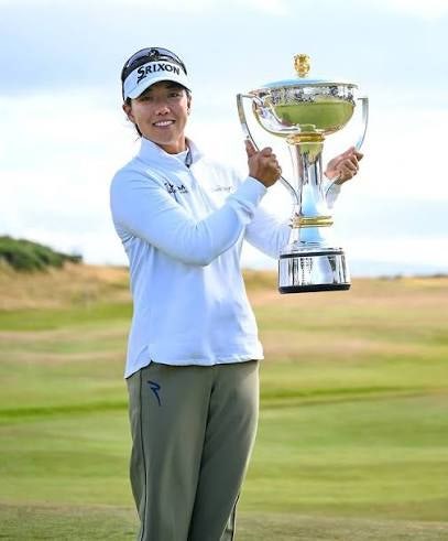 LPGA 최정상 재탈환! 프로골퍼 신지은의 통산 상금과 재산, 롱런의 비결부터 필드 뒤 비하인드....