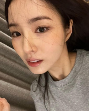 “왜 그렇게 끝냈냐는 질문을 15년째 받습니다”신세경이 밝힌 ‘지붕뚫고 하이킥’ 마지막 ....