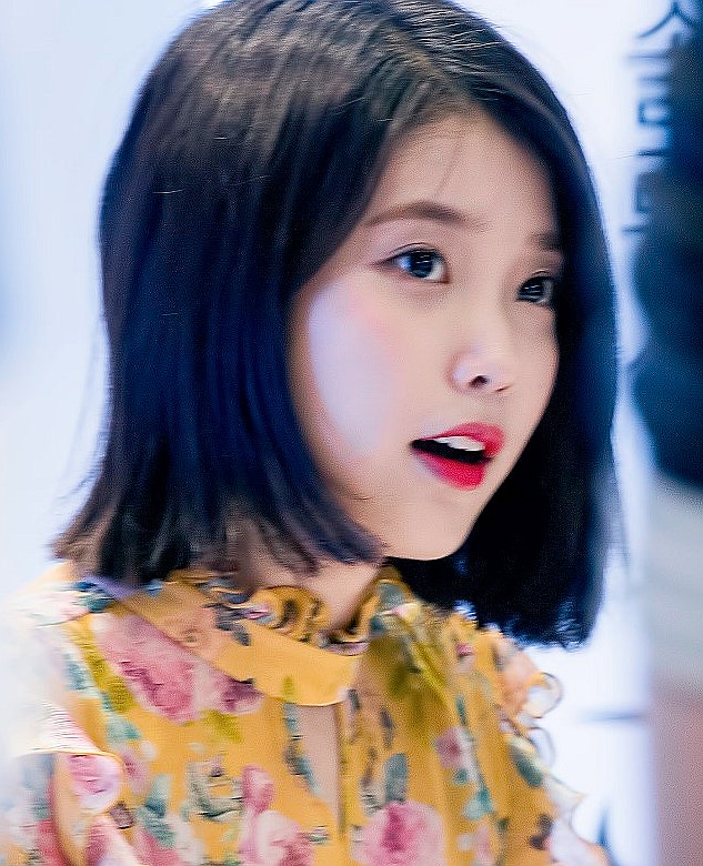 260729 IU_ 俳優チョン・ホヨン、イ・ソアン、ユ・インナ、歌手ナンシー（MOMOLAND）の言及 [Ft. ホ・ナムジュン IU MV...]