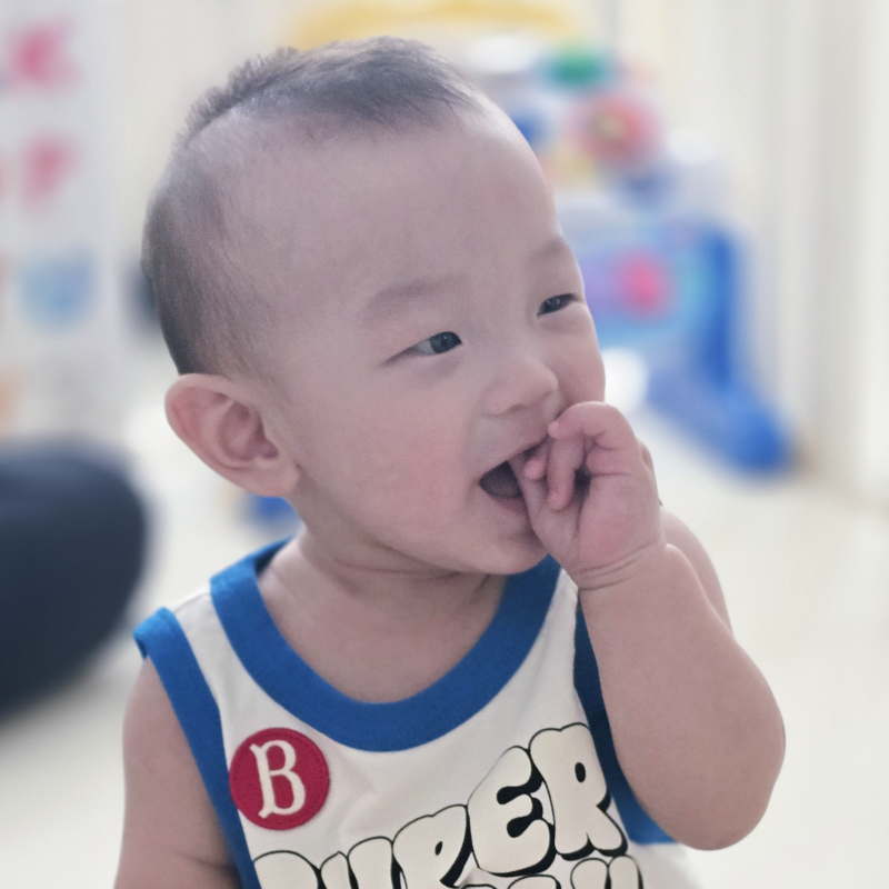 이유식 먹을 때 적정 수유량은? 합쳐서 1000 아니에요!