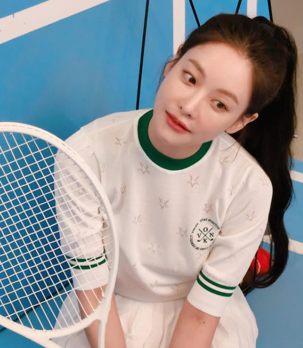 "중학생 때 걸그룹으로 데뷔했지만 팀 해체…" 이름까지 바꾸고 10년 뒤 국민 여배우가 된 그....